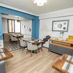 Hotel Konuk