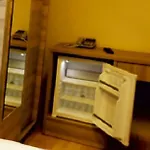 Konuk Hotel *