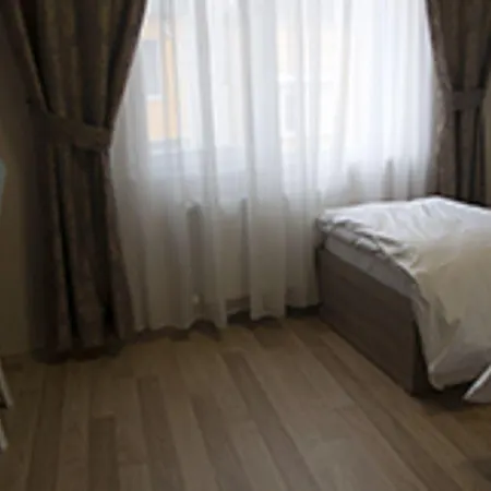 Hotel Konuk