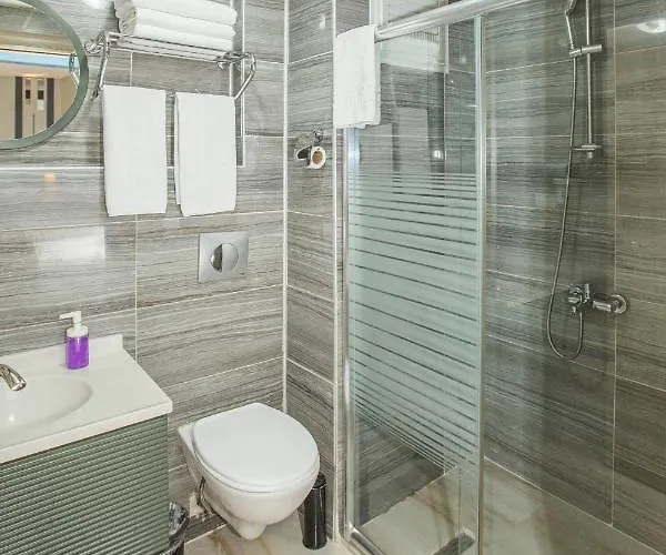 Konuk * Εσκίσεχιρ