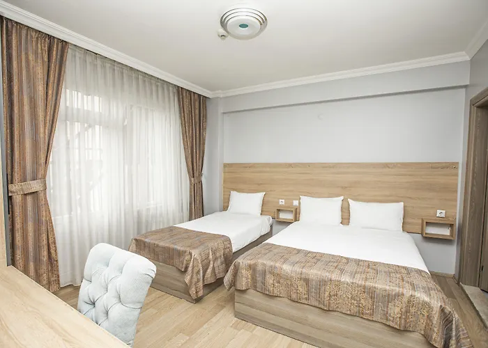 Konuk * Εσκίσεχιρ